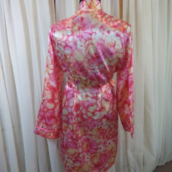 Linea Donatella Floral Robe - Picture 3 of 4